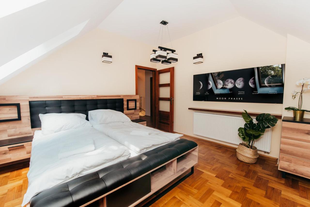 Zarabie Residence Myslenice Exterior photo